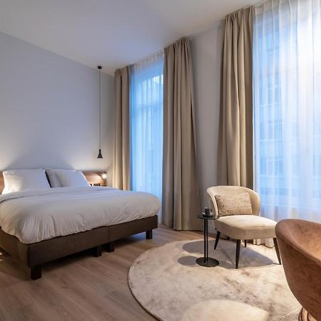One Two Four - Hotel & Spa ヘント エクステリア 写真