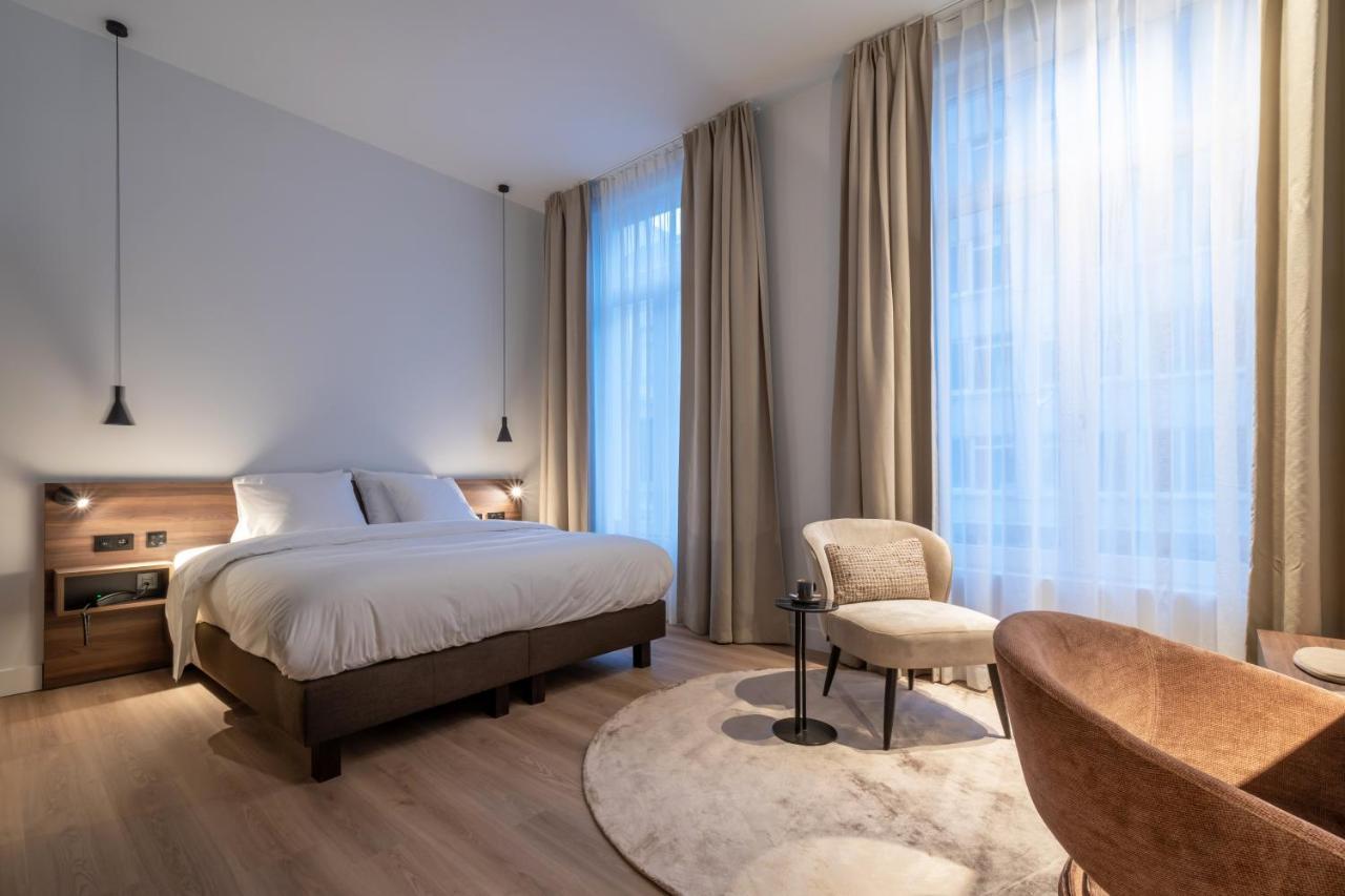 One Two Four - Hotel & Spa ヘント エクステリア 写真