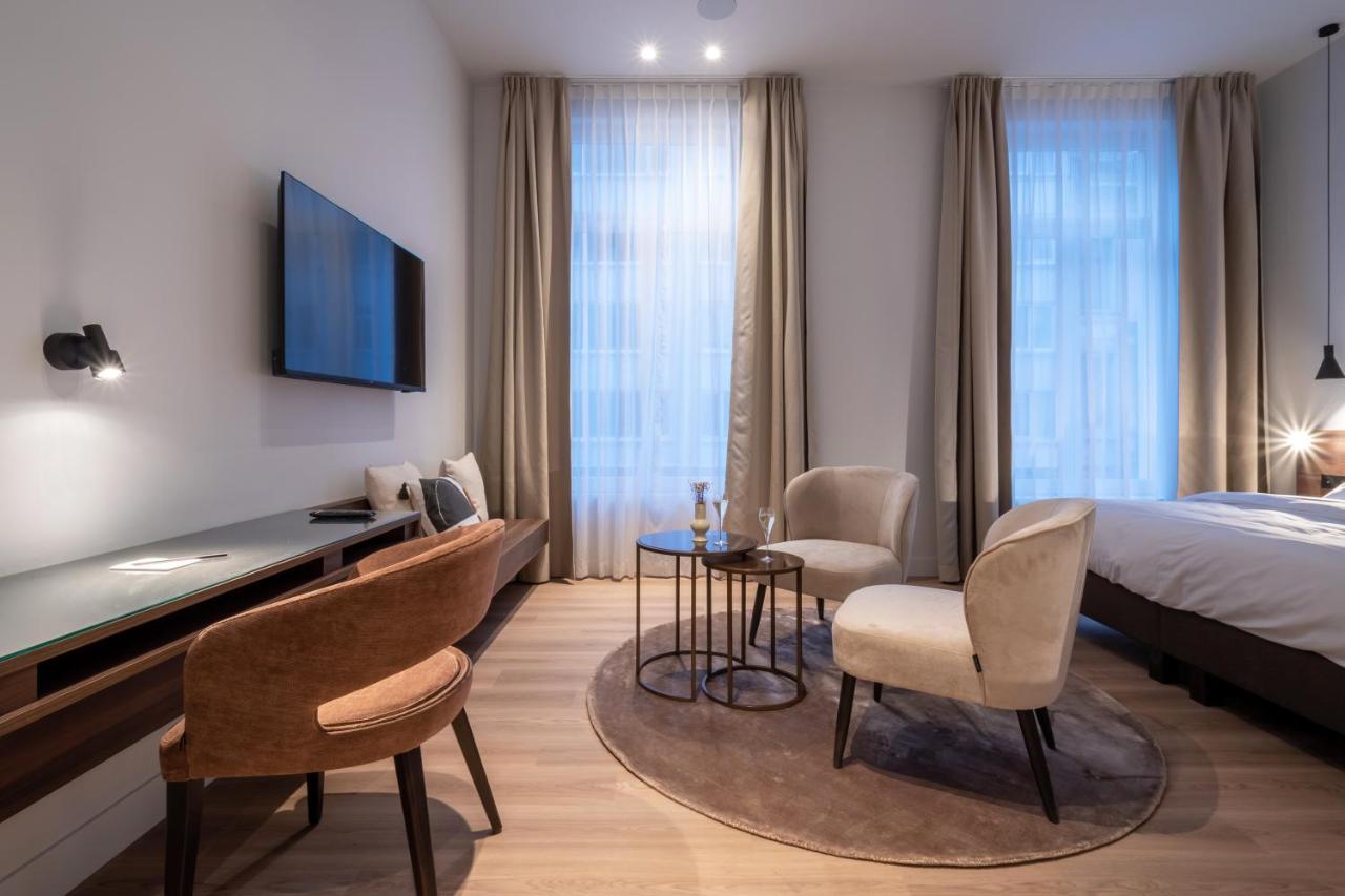 One Two Four - Hotel & Spa ヘント エクステリア 写真